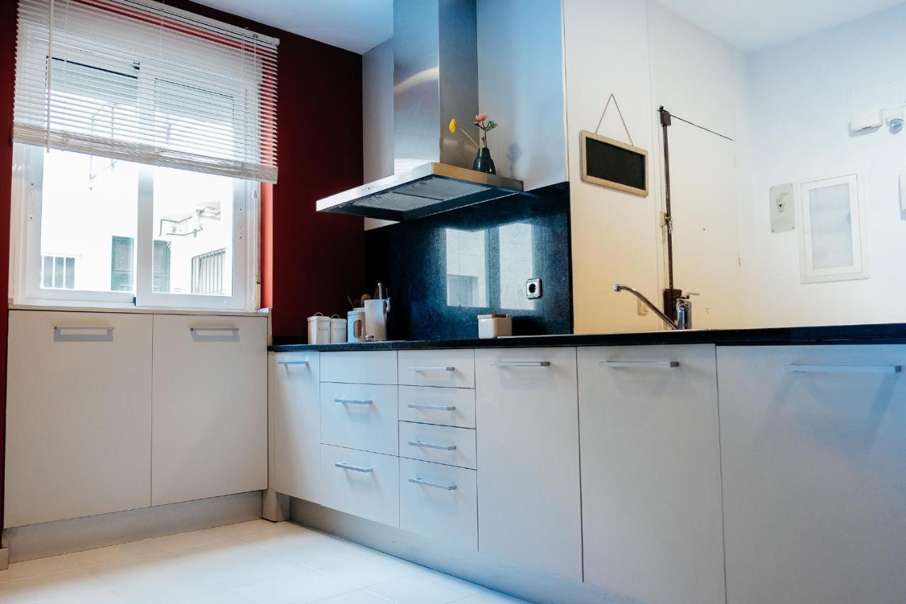 Appartement avec 5 chambre Madrid Extérieur photo